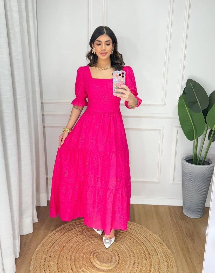 Vestido Laise 100% Algodão Midi Alongado Decote Quadrado Romântico Modelo Milena Veste 38-42