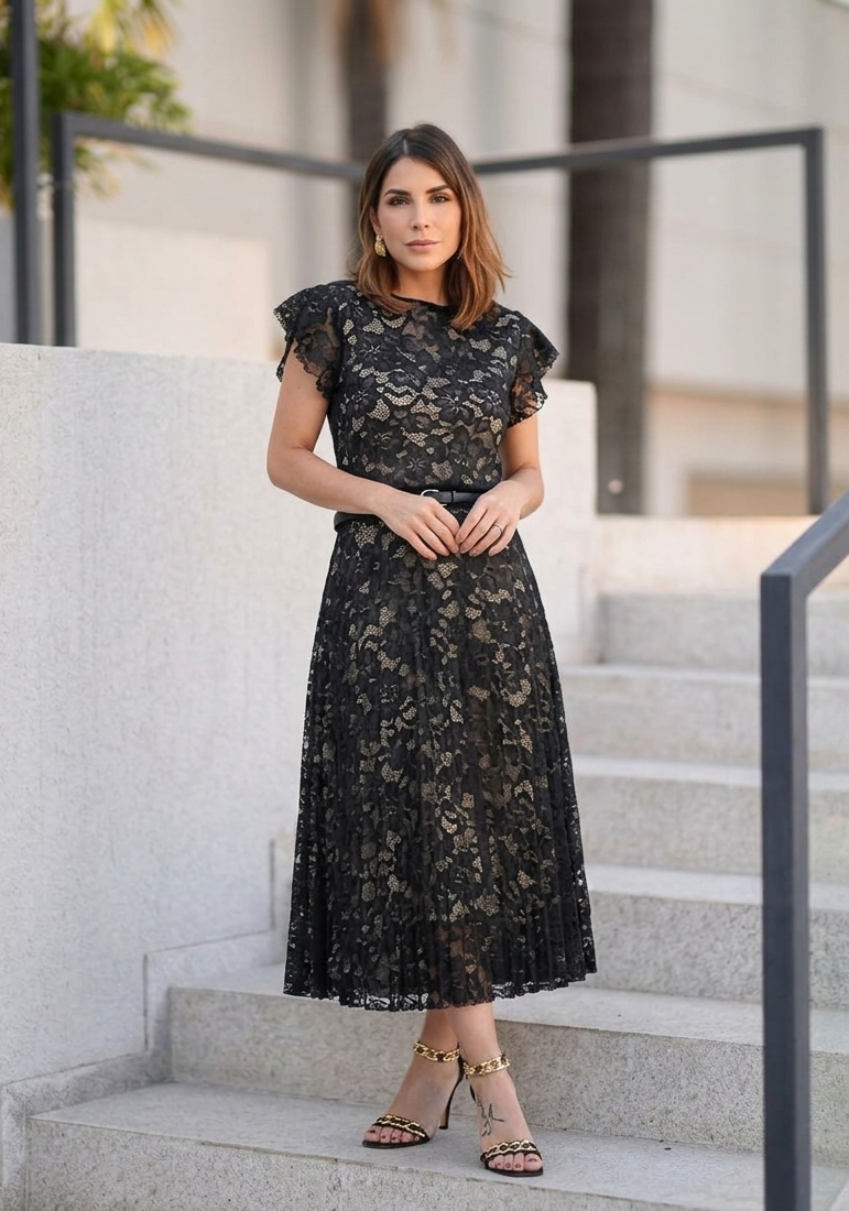 Conjunto Feminino Saia Midi Plissada e Blusa Renda Guipir Elegante - Imagem 4